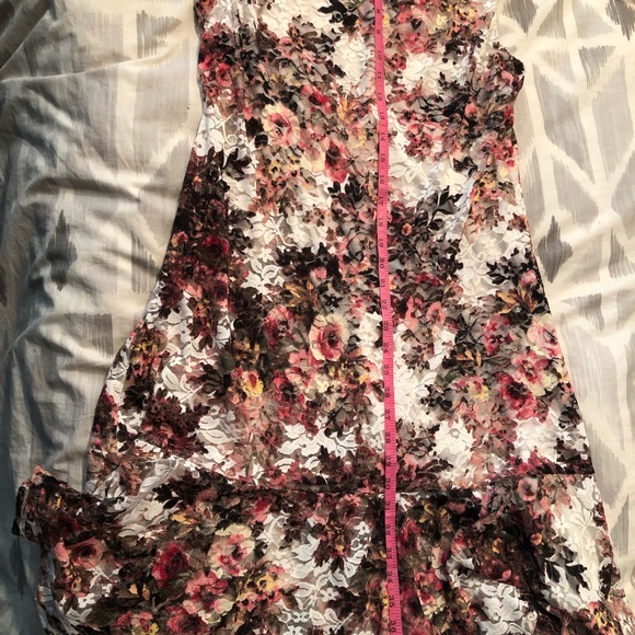 NWOT Connected Brand-Floral embroidered dress sz12 Beautiful Spring/summer dress - Picture 12 of 12